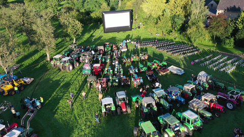 Traktorkino in Dudeldorf
