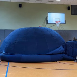 Mobiles Planetarium