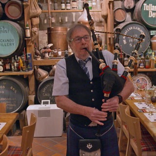 Dudelsackspieler im Whisky-Museum Kyrburg