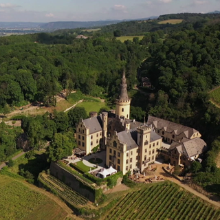 Schloss Arenfels am Rhein.