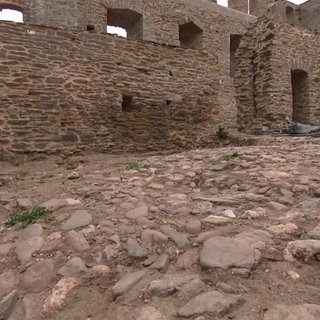 Renaissance-Boden bei Sanierung der Burg Rheinfels entdeckt