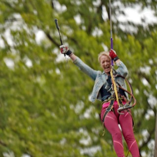 Anna-Lena Dörr im Ziplinepark Elmstein