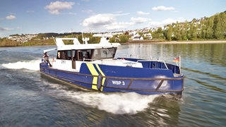 Das neue Boot der Wasserschutzpolizei Koblenz auf dem Rhein