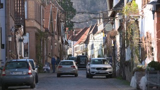 Hierzuland Rhodt Theresienstraße