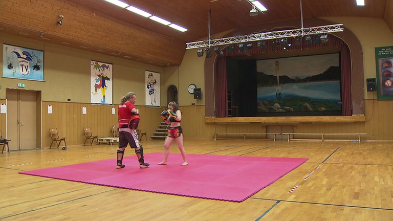 Colgenstein-Heidesheim - Beim Kampfsporttraining