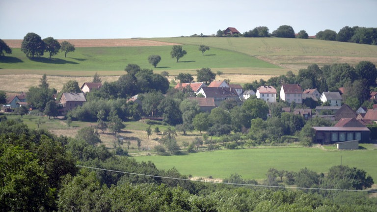 Hierzuland Schoenborn Ortsansicht