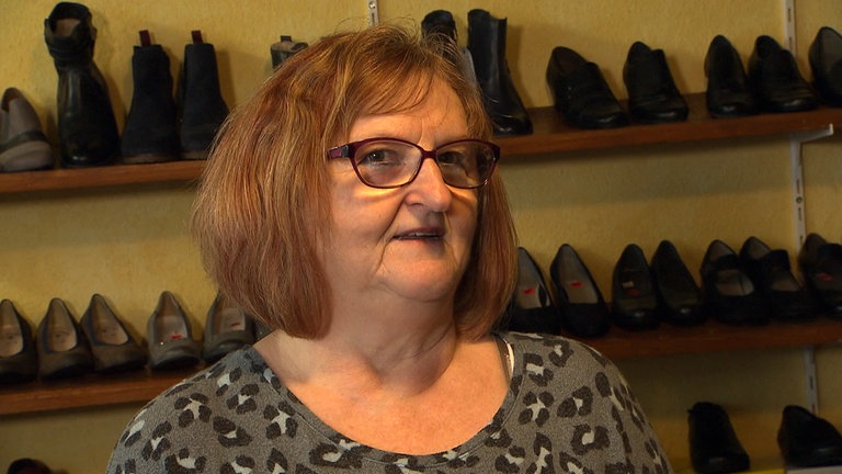 Karden Gabi Tulius Inhaberin des Schuhladens