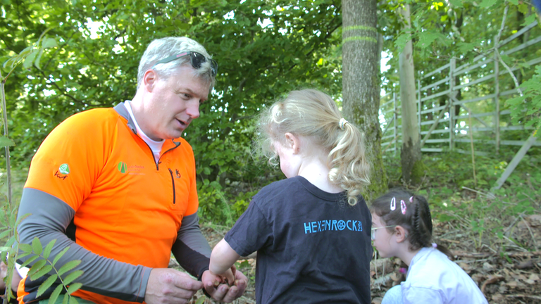 Sven Wagner mit Kindern