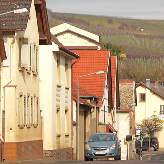 Die Bahnhofstraße in Jugenheim