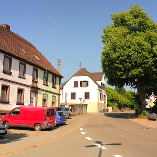 Die St. Wendeler Straße in Frohnhofen.