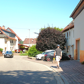 Die Hauptstraße in Ruschberg