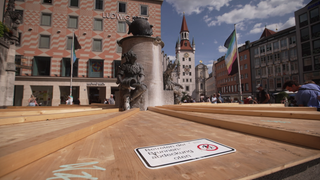 abgedeckter Fischbrunnen am Marienplatz in München